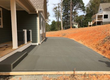 R&J Concrete, LLC